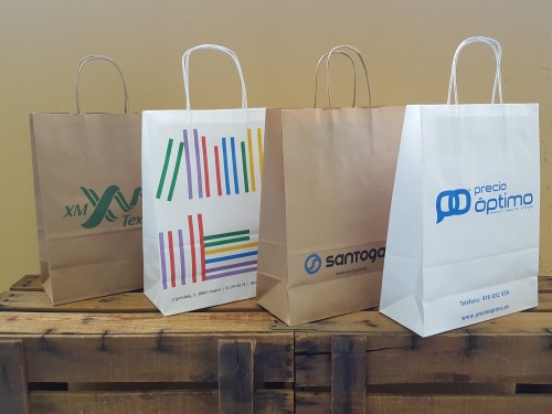 BOLSAS-DE-PAPEL-ASA-RIZADA.jpg